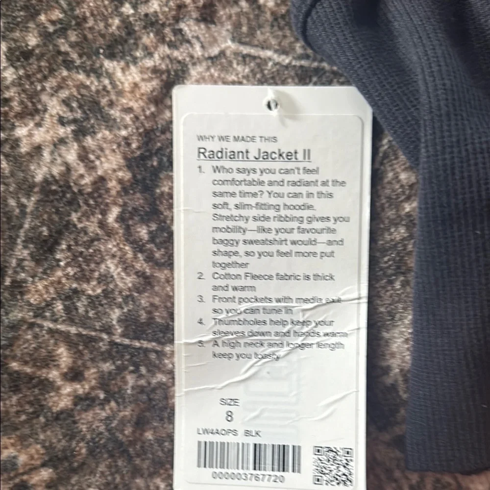 Lululemon Athletica Black Ski Jacket Sleek Design - Picture 4 of 4